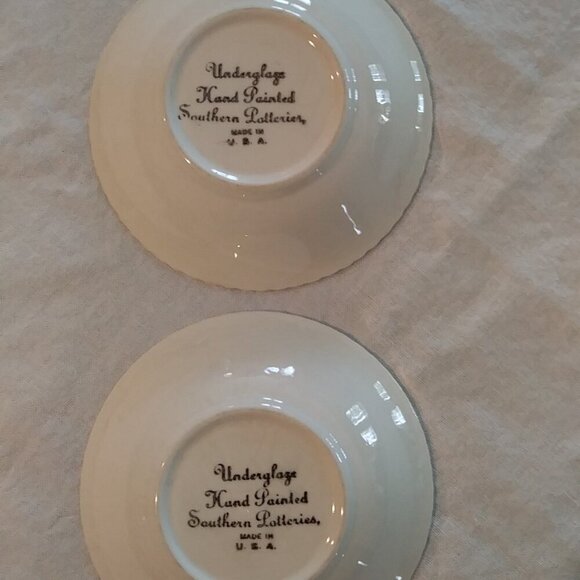 Vintage Hand Painted Blue Ridge Southern Potteries Berry/Fruit Bowls - Set of 2 - Picture 7 of 7